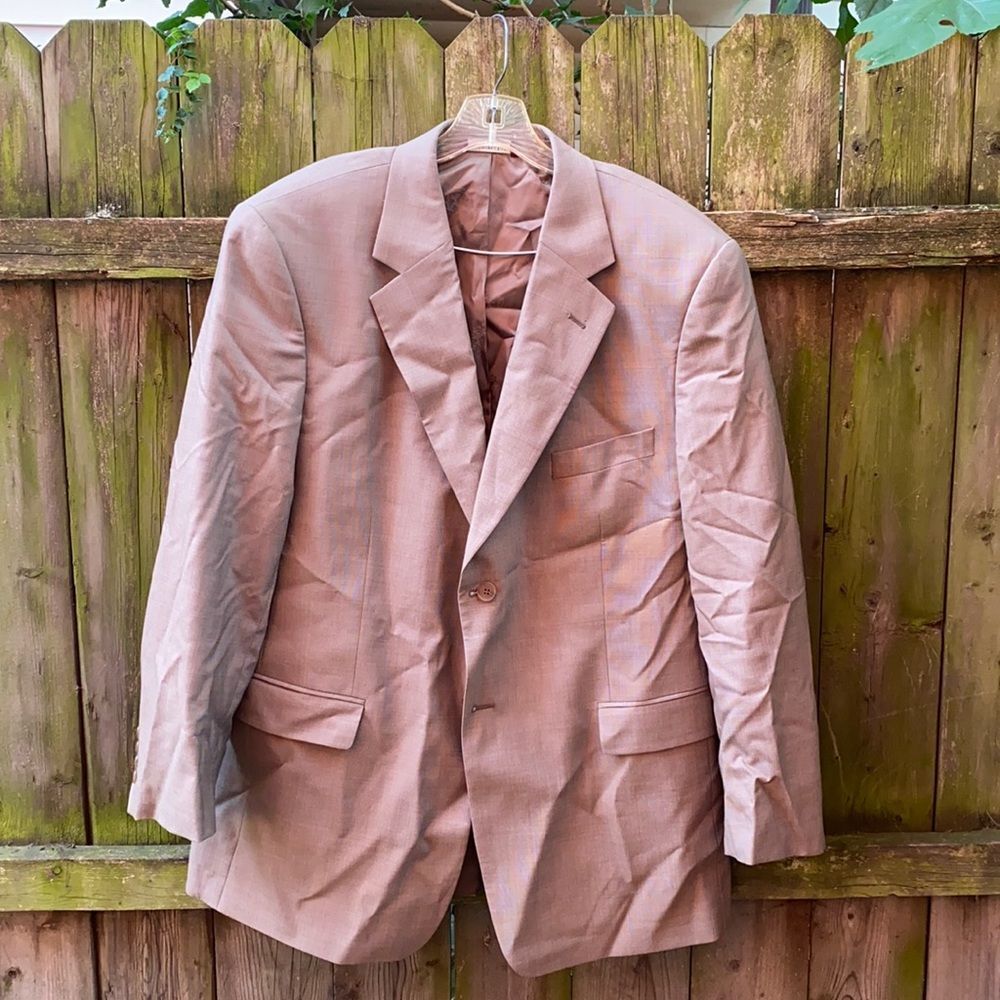 Covington light brown suit sz. 44 R